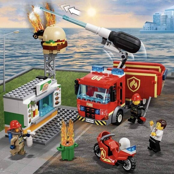 LEGO City Burger Bar Fire Rescue 60214 Building Kit (327 Piece)  New Sealed - Picture 2 of 5